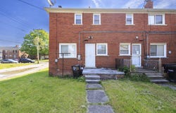 9521 Brace Street, Detroit, MI 48228