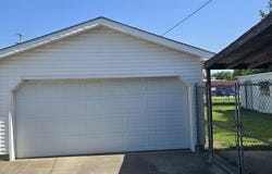1059 Blackman Street, Clinton, IN 47842
