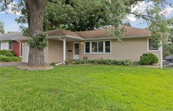 7005 Cedar Lake Road S, Saint Louis Park, MN 55426