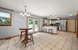 198 Harvest Lane, Versailles, IN 47042-9032