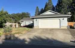 660 SE MIMOSA CT, Winston, OR 97496