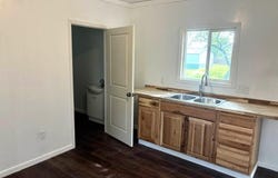 125 W 3rd St, Florence, KS 66851
