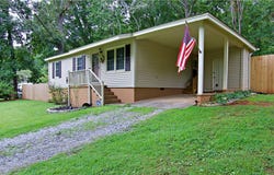 261 Ravenwood Lane, Pickens, SC 29671