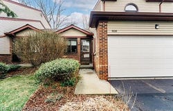 9039 Lake E Road, Springfield Twp, MI 48348