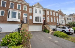18538 PINEVIEW SQUARE, LEESBURG, VA 20176
