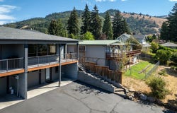514 NE Grandview Blvd, WhiteSalmon, WA 98672