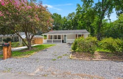 1133 Mount Batten Drive, Hanahan, SC 29410