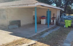 1218 S Long Street, Stuttgart, AR 72160