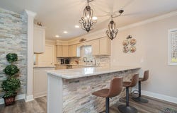 2118 W Lake Dr, Gladewater, TX 75647