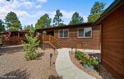 4060 S Elk Trot Loop, Show Low, AZ 85901