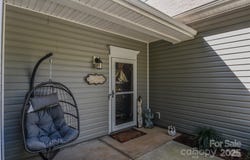 144 Bradford Lane, Statesville, NC 28625