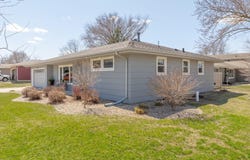 161 Granada Drive, Mason City, IA 50401