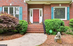 42 Pheasant Run, Hoschton, GA 30548