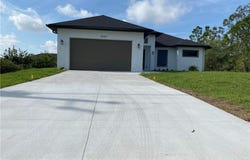 3303 16th St SW, LEHIGH ACRES, FL 33976