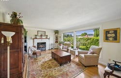 910 CRESTLINE DR, Longview, WA 98632