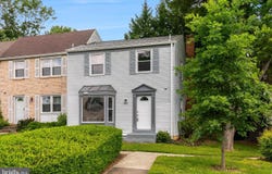3002 TALKING ROCK DR, FAIRFAX, VA 22031