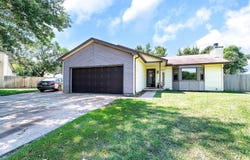 5913 W 37th Ct S, Wichita, KS 67215-1766