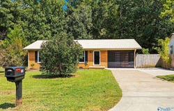 712 Perry Street, Scottsboro, AL 35768