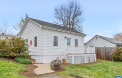 207 DOUGLAS AVE, CHARLOTTESVILLE, VA 22902