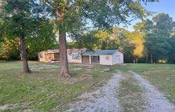 227 An County Road 154, PALESTINE, TX 75801
