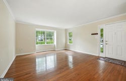 15400 BEACHWATER CT, DUMFRIES, VA 22025