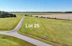 247 Blue Heron Boulevard lot: 25, Hertford, NC 27944