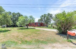 817 Tanglewood Drive, Clyde, TX 79510