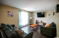 2202 BROOKDALE Lane, Pekin, IL 61554