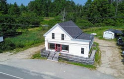 749 US Rte 1, Jonesboro, ME 04648