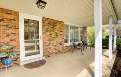 809 S Charles Avenue, Naperville, IL 60540