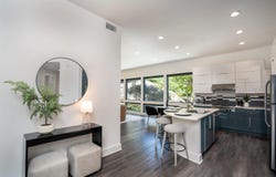 8570 Aspect Dr, San Diego, CA 92108