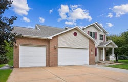 1920 Falcon Ridge, Waterloo, IA 50701