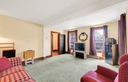 22 Milton Turnpike, Milton, NY 12547