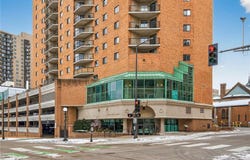 78 10th Street E, Saint Paul, MN 55101