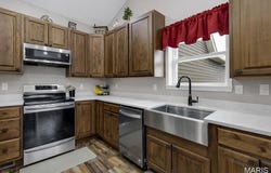 3700 State Road V, De Soto, MO 63020