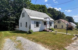 15 Randall Street, Springfield, VT 05156