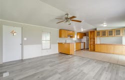 1021 Tanglewood Drive, Alvarado, TX 76009