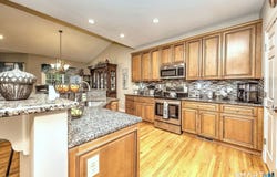61 Pondview Circle, Beacon Falls, CT 06403