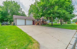 702 9th Avenue S, Saint James, MN 56081