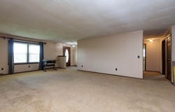 5338 S 210th Road, Pleasant Hope, MO 65725