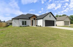 27 Dandelion Drive, Greenbrier, AR 72058