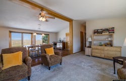 10012 Central Park Avenue, Evansville, WY 82636
