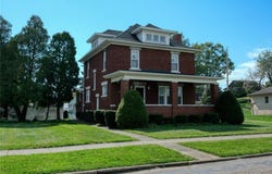 212 5th Street SW, Strasburg, OH 44680