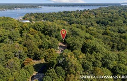 6621 FOREST BEACH DRIVE, HOLLAND, MI 49423