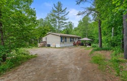96 Durgin Road, Paris, ME 04281