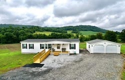 200 Narrow Ln, Bedford, PA 15522