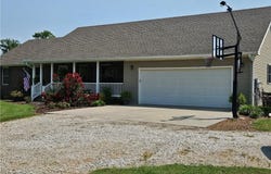 904 N Main Street, Saint Paul, KS 66771