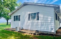 957 Conroy St, Pittsfield, IL 62363