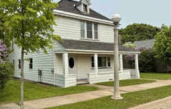 230 W RIDGE STREET, MARQUETTE, MI 49855