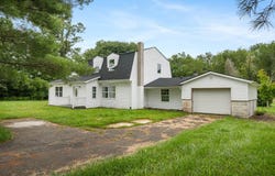 3052 Cedar Springs Rd, Sugar Grove, VA 24375-3240